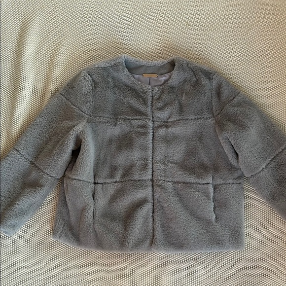 New Faux Fur Grey Overcoat - Picture 1 of 5